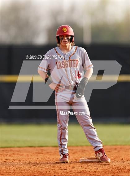 Thumbnail 3 in Lassiter @ Roswell photogallery.