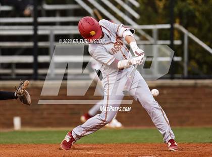 Thumbnail 3 in Lassiter @ Roswell photogallery.