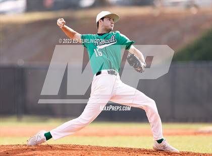 Thumbnail 1 in Lassiter @ Roswell photogallery.