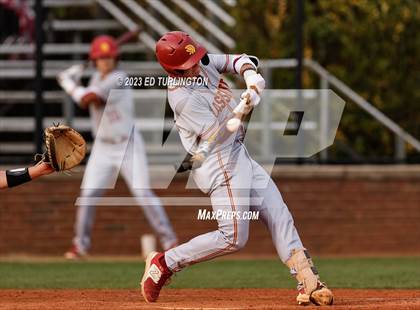 Thumbnail 1 in Lassiter @ Roswell photogallery.