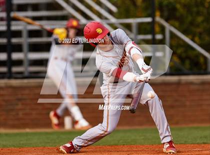 Thumbnail 2 in Lassiter @ Roswell photogallery.