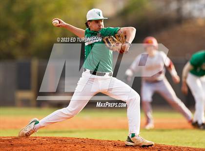 Thumbnail 3 in Lassiter @ Roswell photogallery.
