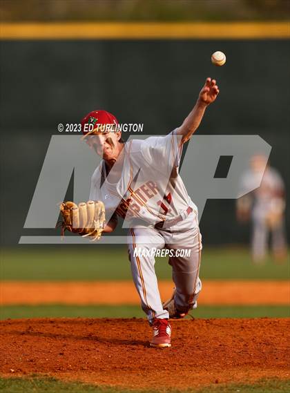 Thumbnail 1 in Lassiter @ Roswell photogallery.