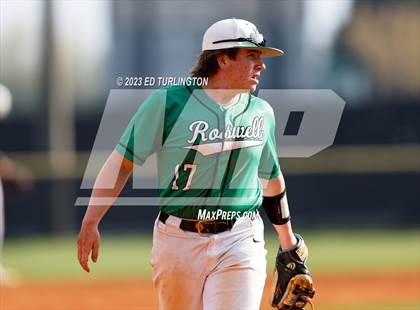 Thumbnail 2 in Lassiter @ Roswell photogallery.
