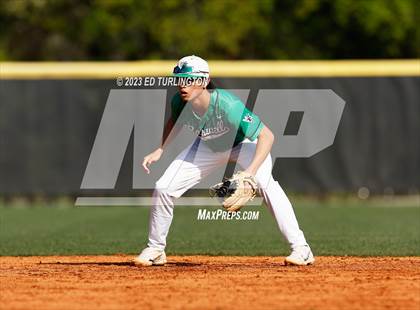 Thumbnail 3 in Lassiter @ Roswell photogallery.
