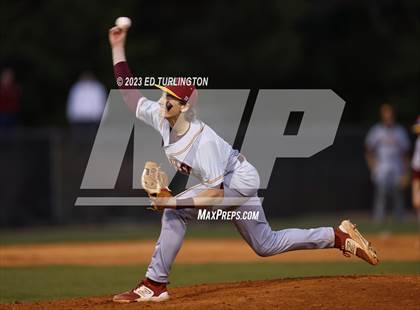 Thumbnail 1 in Lassiter @ Roswell photogallery.