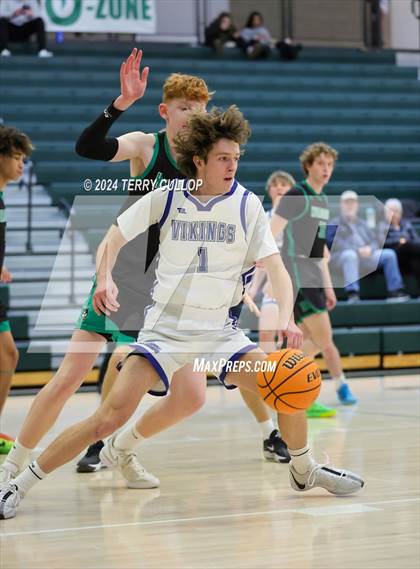 Thumbnail 2 in Hillcrest vs. Pleasant Grove (Utah Autism Holiday Classic) photogallery.