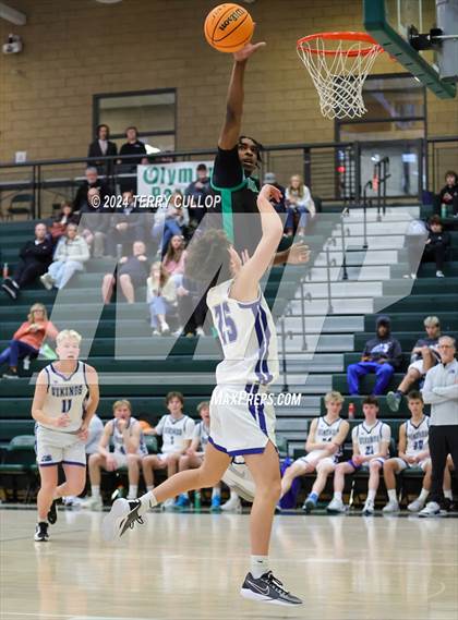 Thumbnail 2 in Hillcrest vs. Pleasant Grove (Utah Autism Holiday Classic) photogallery.