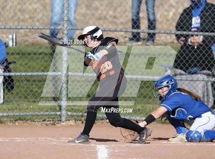 Thumbnail 2 in Bishop Ready vs Amanda-Clearcreek (OHSAA D3 Sectional Final) photogallery.