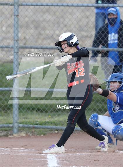 Thumbnail 2 in Bishop Ready vs Amanda-Clearcreek (OHSAA D3 Sectional Final) photogallery.