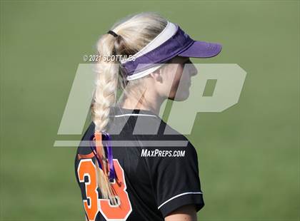 Thumbnail 3 in Bishop Ready vs Amanda-Clearcreek (OHSAA D3 Sectional Final) photogallery.