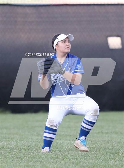 Thumbnail 2 in Bishop Ready vs Amanda-Clearcreek (OHSAA D3 Sectional Final) photogallery.