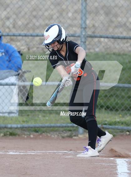 Thumbnail 3 in Bishop Ready vs Amanda-Clearcreek (OHSAA D3 Sectional Final) photogallery.