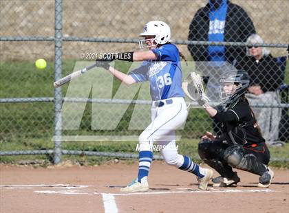 Thumbnail 2 in Bishop Ready vs Amanda-Clearcreek (OHSAA D3 Sectional Final) photogallery.