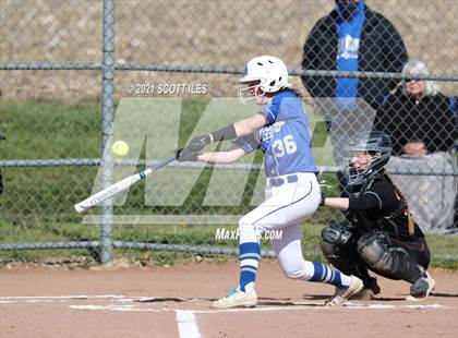 Thumbnail 1 in Bishop Ready vs Amanda-Clearcreek (OHSAA D3 Sectional Final) photogallery.