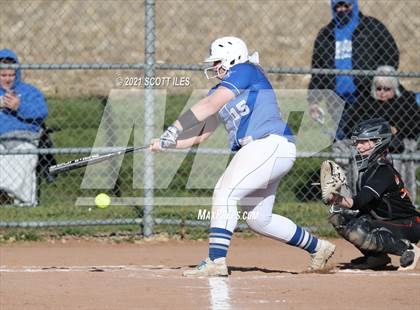 Thumbnail 3 in Bishop Ready vs Amanda-Clearcreek (OHSAA D3 Sectional Final) photogallery.