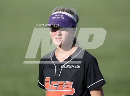 Thumbnail 1 in Bishop Ready vs Amanda-Clearcreek (OHSAA D3 Sectional Final) photogallery.