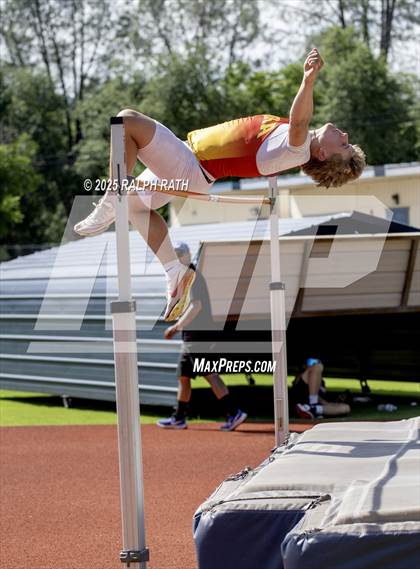 Thumbnail 2 in CIF NS Division 2 Finals photogallery.