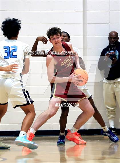 Thumbnail 1 in Ashley @ Swansboro photogallery.