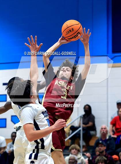 Thumbnail 1 in Ashley @ Swansboro photogallery.