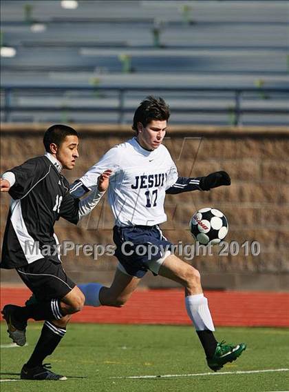 Thumbnail 3 in Dallas Jesuit vs Bishop Lynch ( Meintser Tournament ) photogallery.