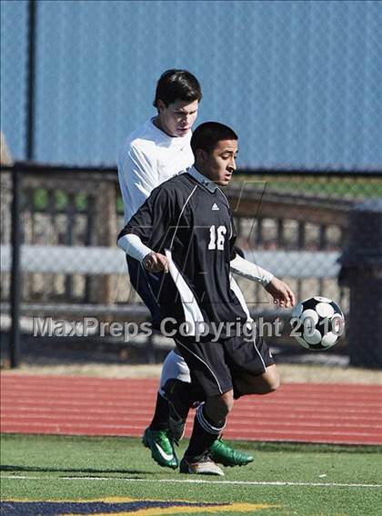 Thumbnail 1 in Dallas Jesuit vs Bishop Lynch ( Meintser Tournament ) photogallery.