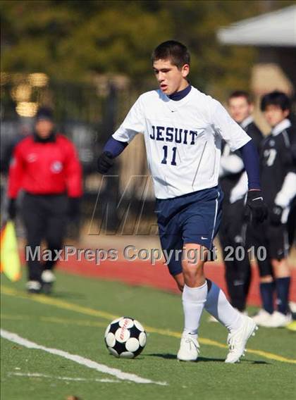 Thumbnail 2 in Dallas Jesuit vs Bishop Lynch ( Meintser Tournament ) photogallery.