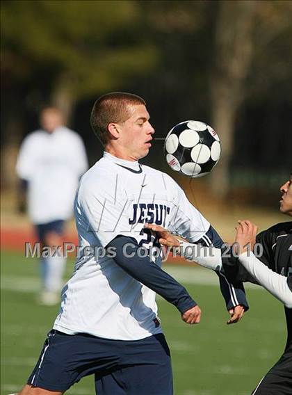 Thumbnail 2 in Dallas Jesuit vs Bishop Lynch ( Meintser Tournament ) photogallery.