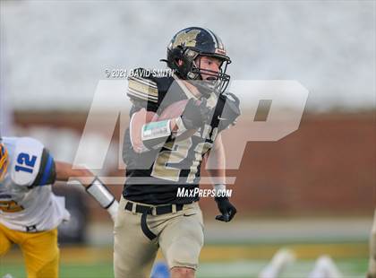 Thumbnail 1 in East Buchanan vs. Marceline - MSHSAA Class 1 Show-Me Bowl photogallery.