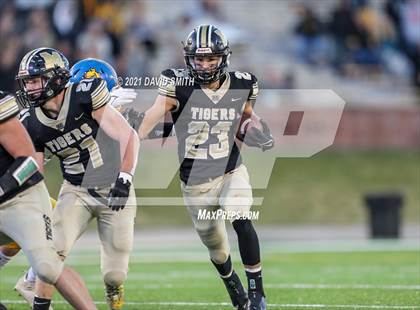 Thumbnail 3 in East Buchanan vs. Marceline - MSHSAA Class 1 Show-Me Bowl photogallery.