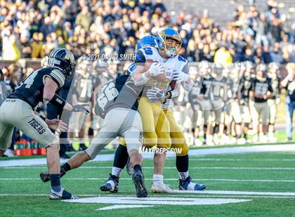 Thumbnail 1 in East Buchanan vs. Marceline - MSHSAA Class 1 Show-Me Bowl photogallery.