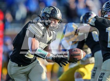 Thumbnail 2 in East Buchanan vs. Marceline - MSHSAA Class 1 Show-Me Bowl photogallery.