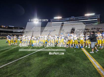 Thumbnail 2 in East Buchanan vs. Marceline - MSHSAA Class 1 Show-Me Bowl photogallery.