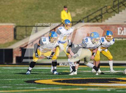 Thumbnail 3 in East Buchanan vs. Marceline - MSHSAA Class 1 Show-Me Bowl photogallery.