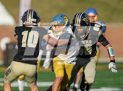 Thumbnail 2 in East Buchanan vs. Marceline - MSHSAA Class 1 Show-Me Bowl photogallery.