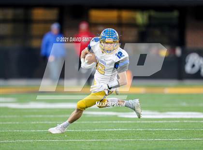 Thumbnail 2 in East Buchanan vs. Marceline - MSHSAA Class 1 Show-Me Bowl photogallery.