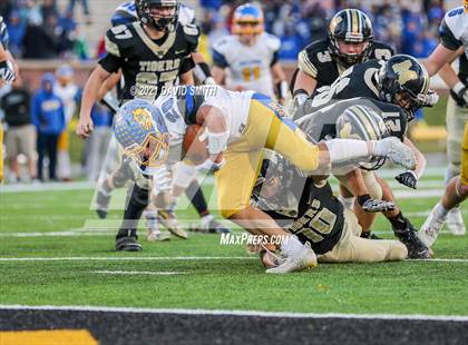 Thumbnail 3 in East Buchanan vs. Marceline - MSHSAA Class 1 Show-Me Bowl photogallery.
