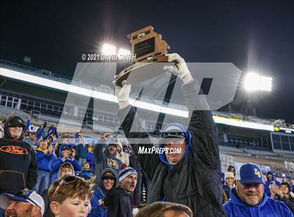Thumbnail 2 in East Buchanan vs. Marceline - MSHSAA Class 1 Show-Me Bowl photogallery.