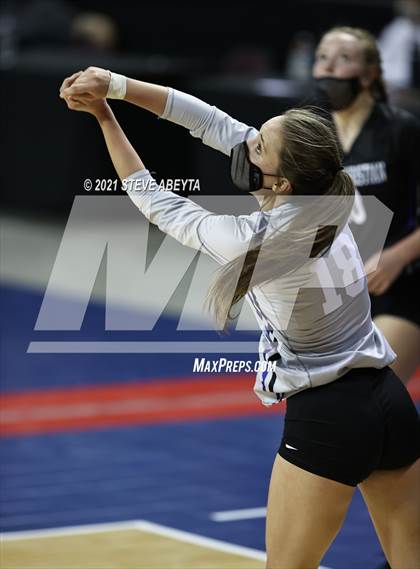 Thumbnail 2 in Holyoke vs Denver Christian (CHSAA 2A 1st Round) photogallery.