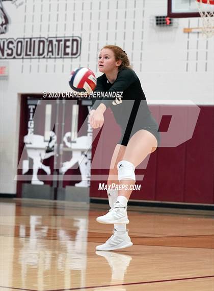 Thumbnail 1 in New Caney @ A&M Consolidated photogallery.