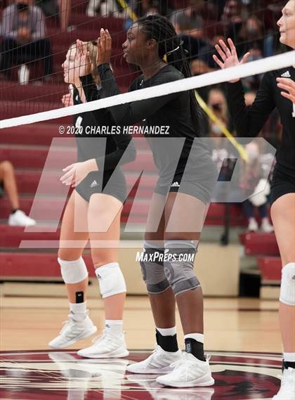 Thumbnail 1 in New Caney @ A&M Consolidated photogallery.
