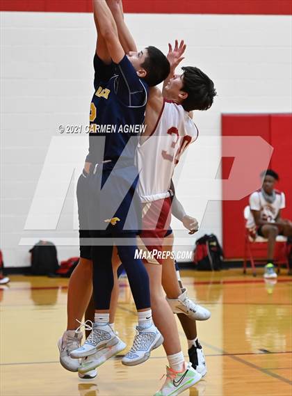 Thumbnail 2 in Cypress Woods vs Cypress Ranch (B Teams) photogallery.