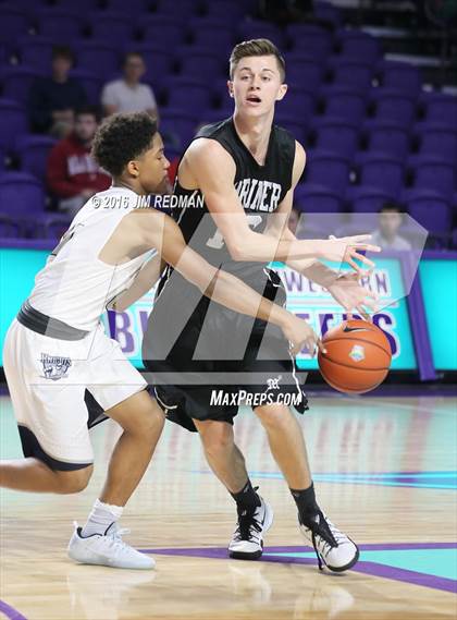 Thumbnail 1 in Mariner vs. Pace Academy (City of Palms Classic) photogallery.