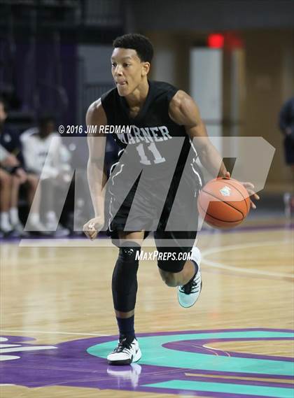 Thumbnail 3 in Mariner vs. Pace Academy (City of Palms Classic) photogallery.