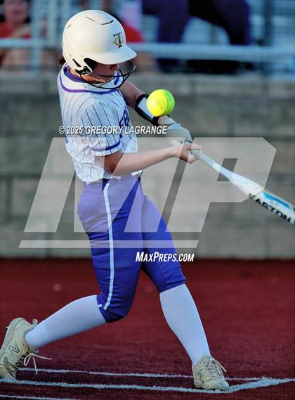 Thumbnail 1 in Byron Nelson vs Timber Creek photogallery.
