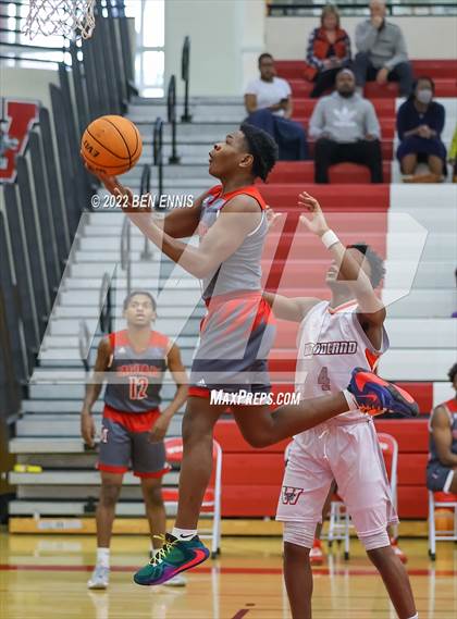 Thumbnail 2 in New Manchester vs Woodland (GHSA 5A State Playoff - 2nd Round) photogallery.