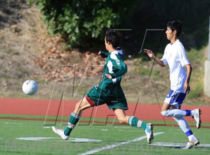 Thumbnail 1 in Poway vs. San Diego (22nd Annual San Diego Holiday Tournament) photogallery.