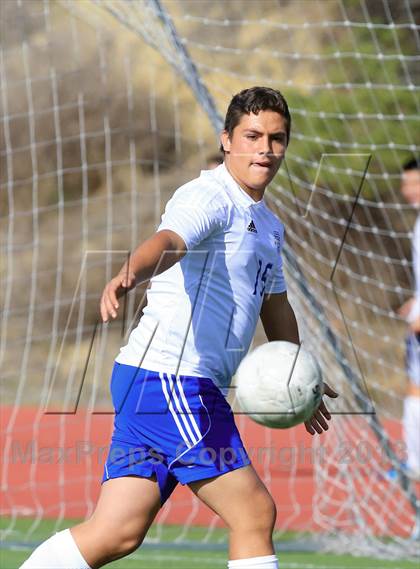 Thumbnail 3 in Poway vs. San Diego (22nd Annual San Diego Holiday Tournament) photogallery.