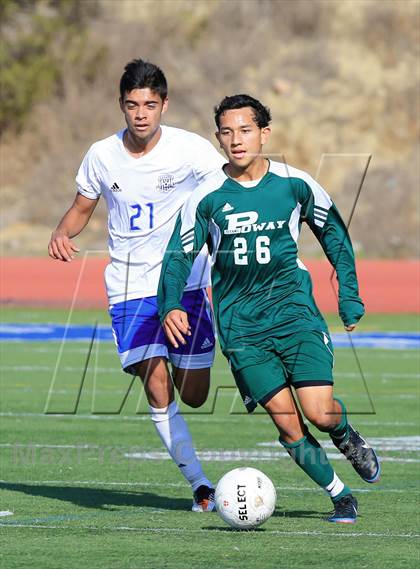 Thumbnail 2 in Poway vs. San Diego (22nd Annual San Diego Holiday Tournament) photogallery.