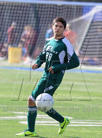 Thumbnail 3 in Poway vs. San Diego (22nd Annual San Diego Holiday Tournament) photogallery.
